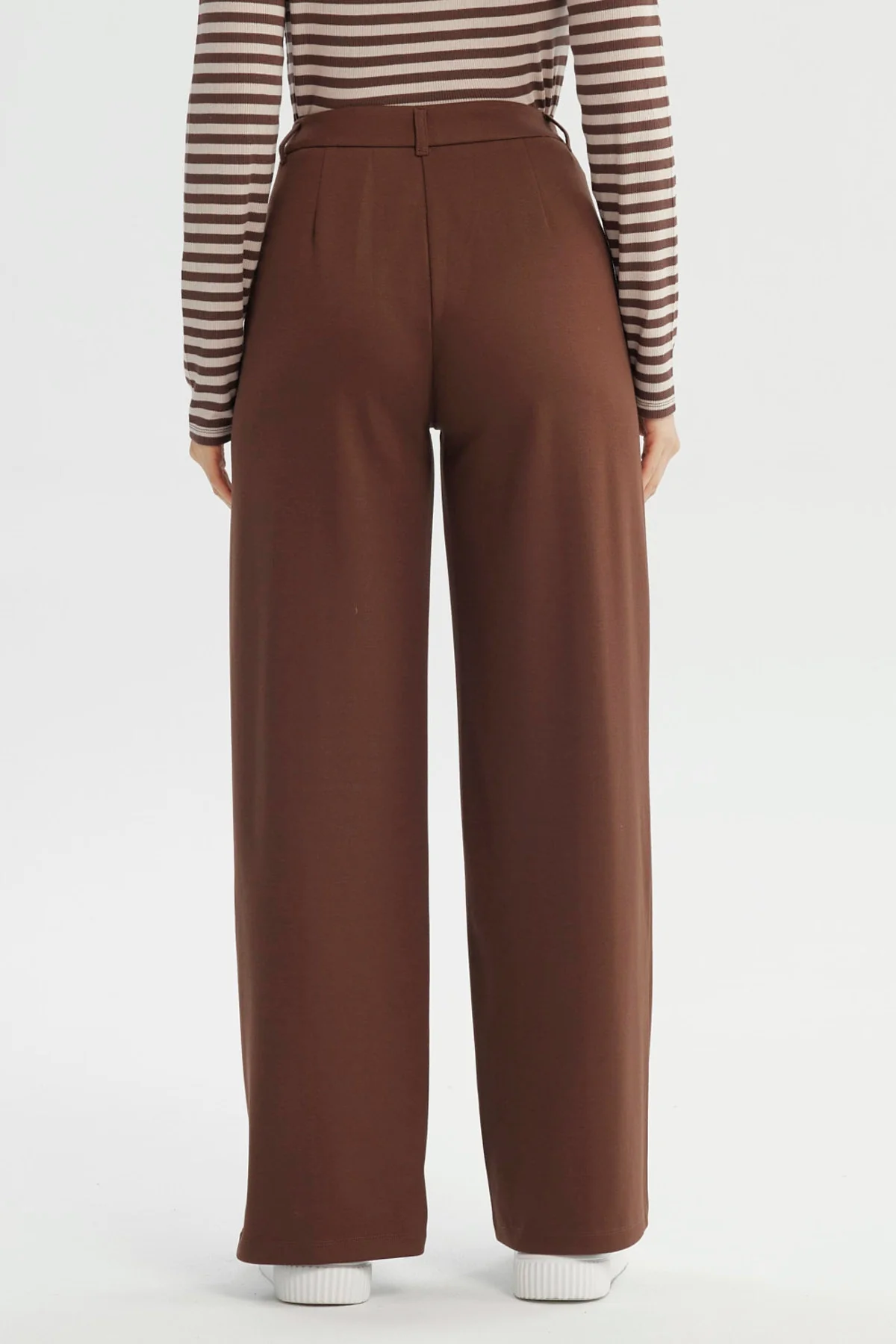 Pantalón Mujer Wide Leg Café - Image 3