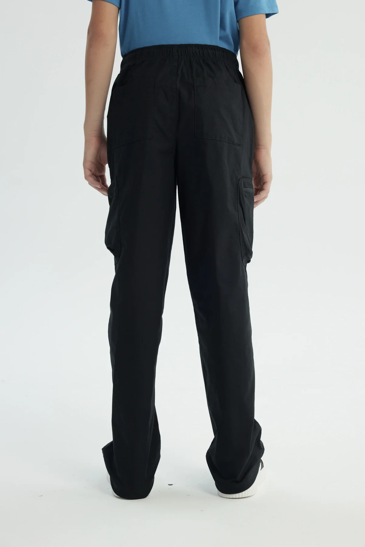 Pantalón Niño Calce Recto Negro - Image 3