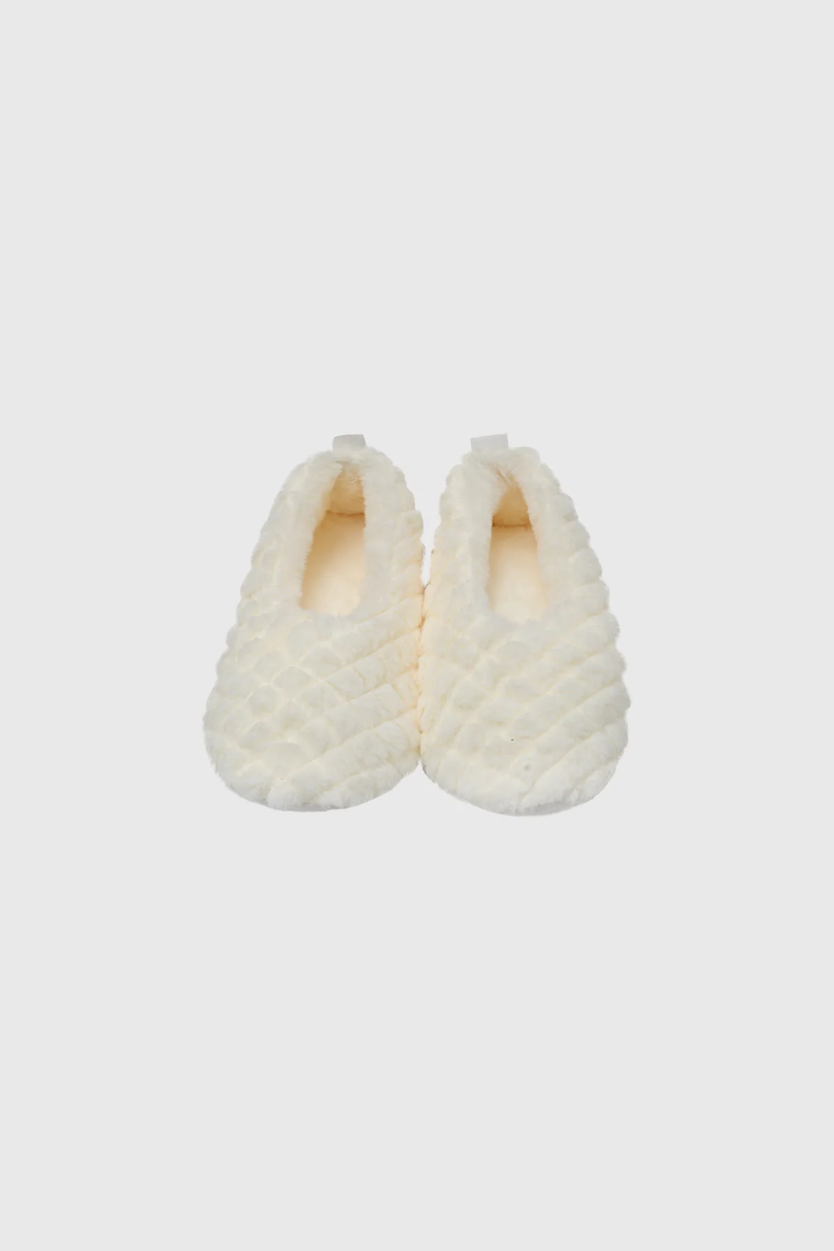 Pantufla Mujer Clásica Crudo