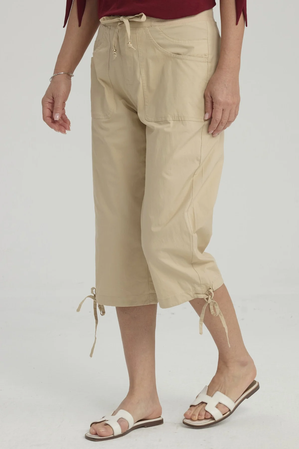 Pescador Mujer Con Cortes Y Apertura Beige - Image 2