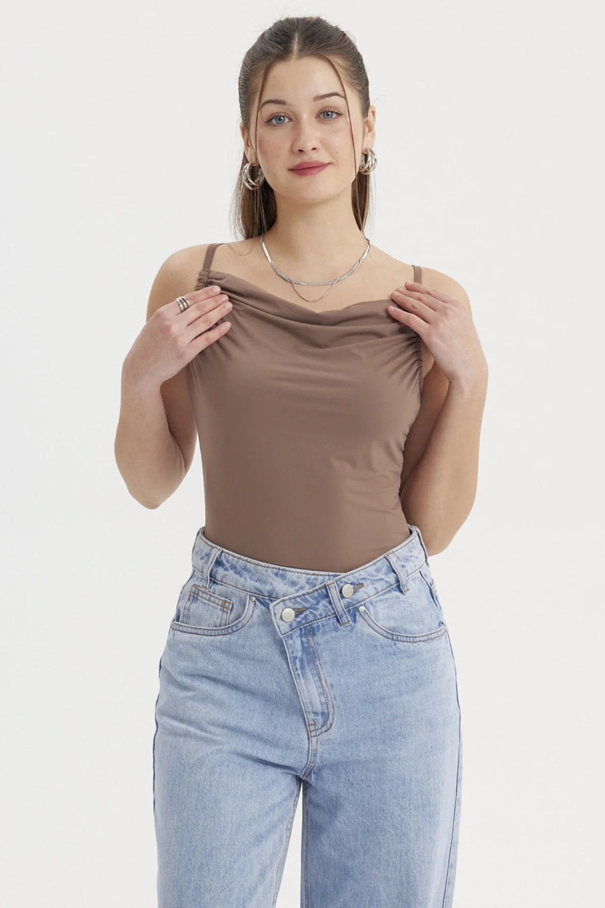 Peto Mujer Drapeado Ajustable Cafe