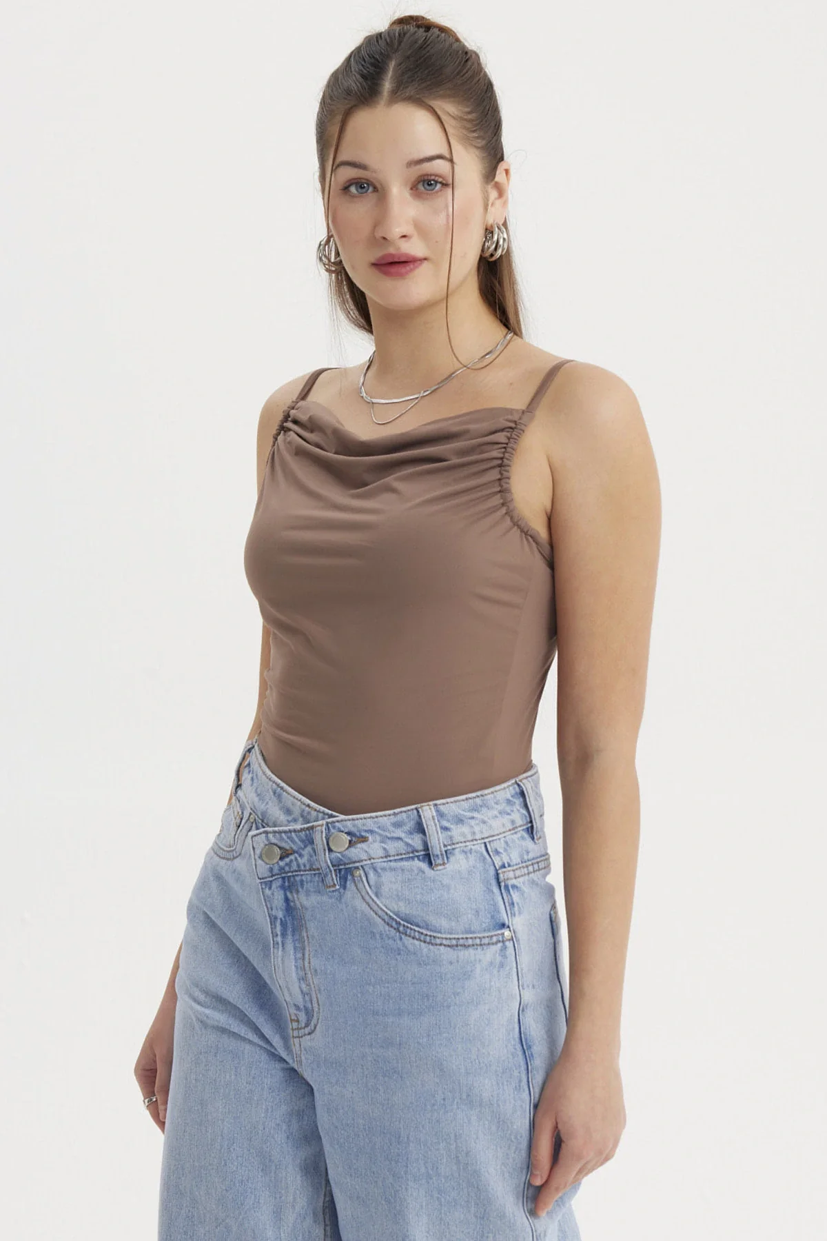 Peto Mujer Drapeado Ajustable Cafe - Image 2