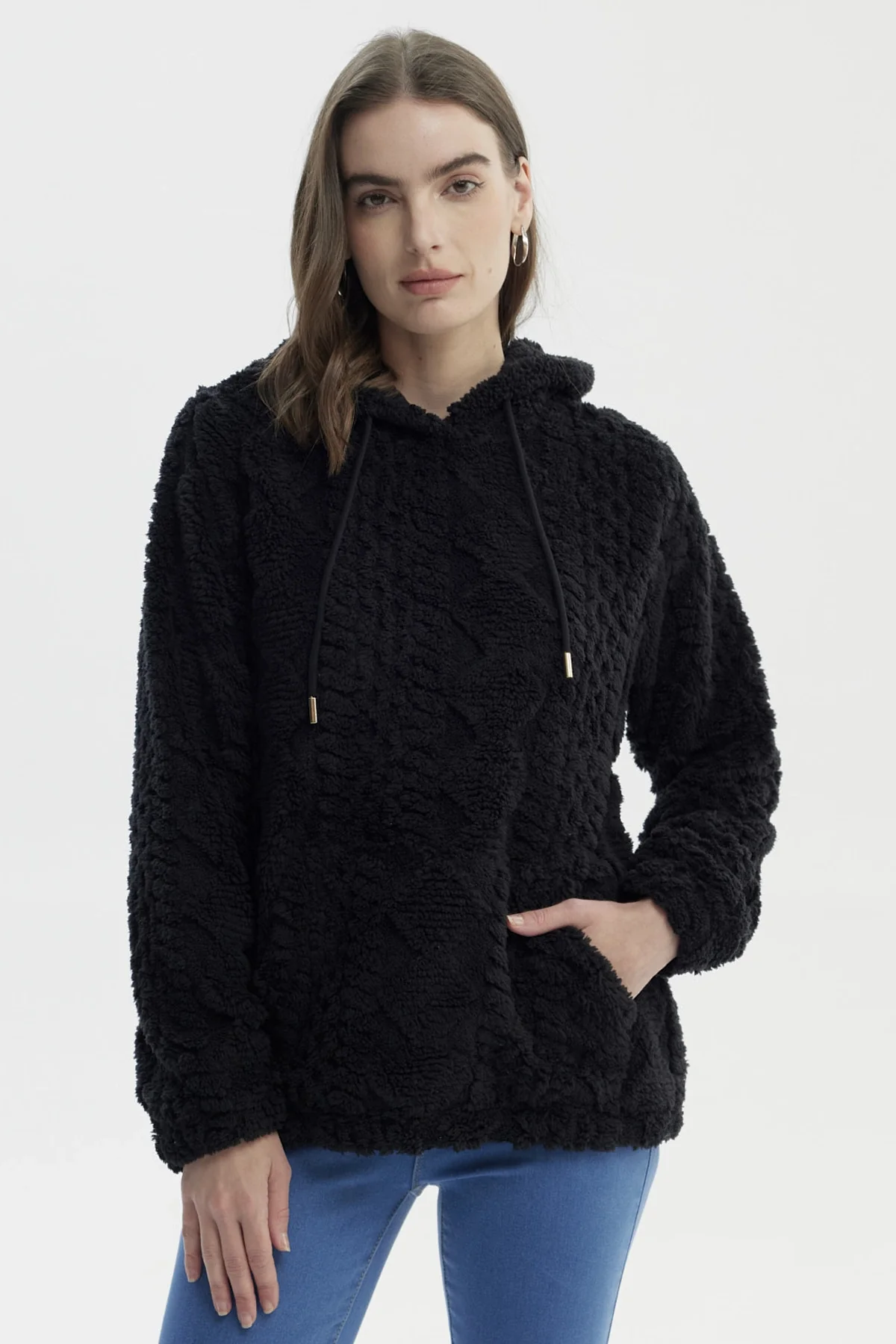 Polar Mujer Con Gorro Cerrado Negro
