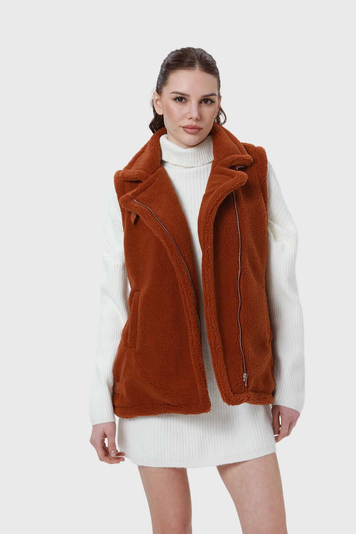 Polar Mujer Corderito Hebilla Camel - Image 2