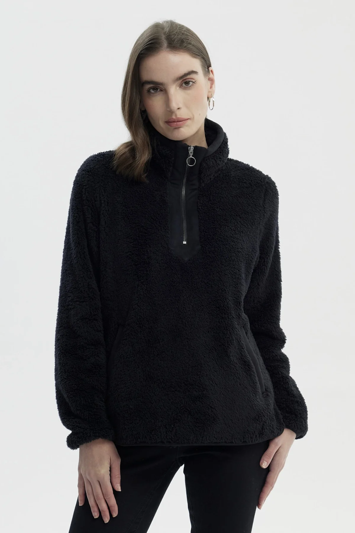 Polar Mujer Cuello Alto Con Medio Cierre Negro
