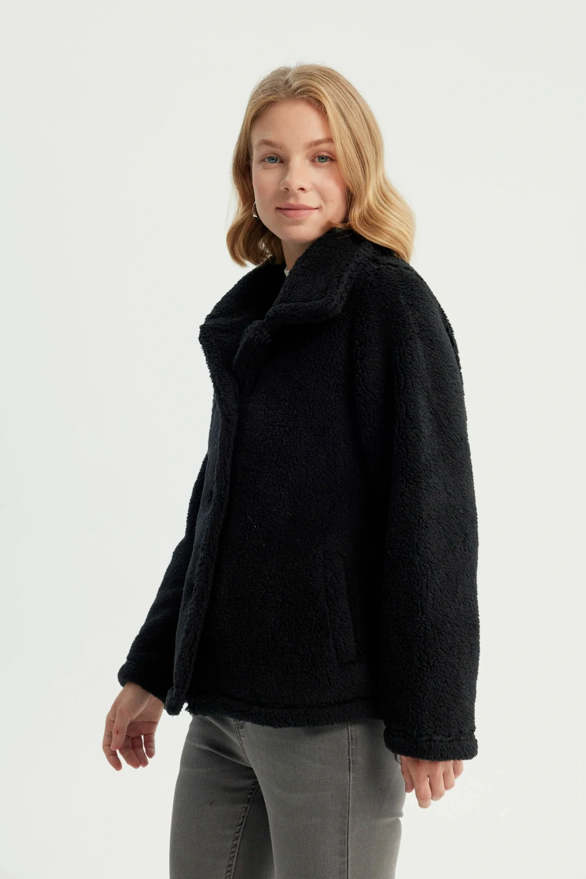 Polar Mujer Cuello Camisero Abotonado Negro - Image 2