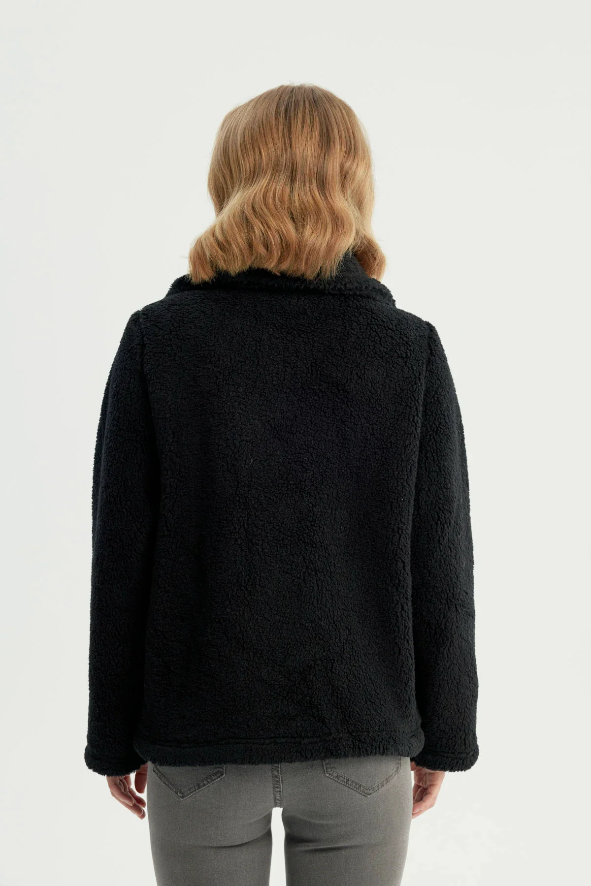 Polar Mujer Cuello Camisero Abotonado Negro - Image 3