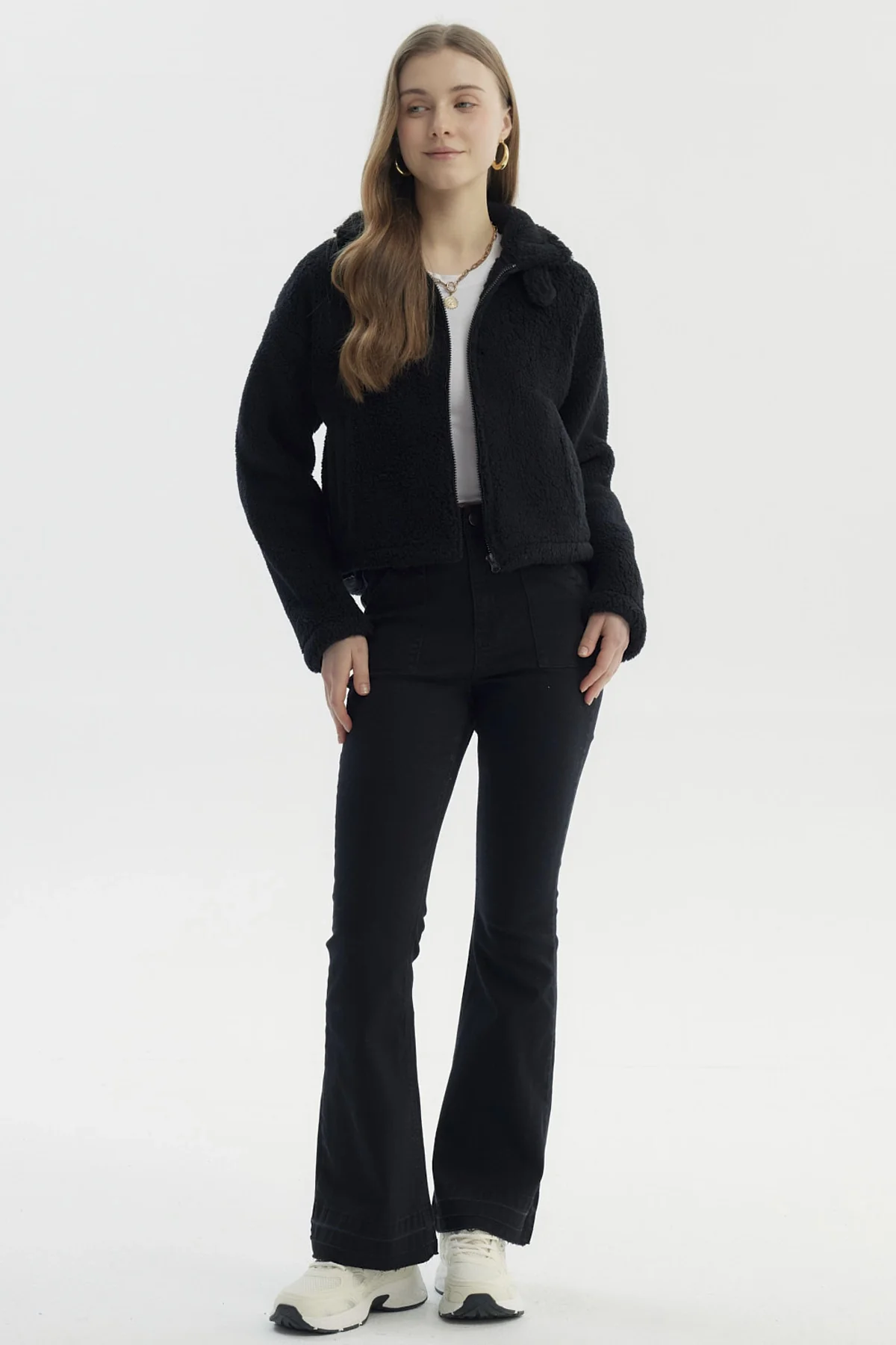 Polar Mujer Peludo Negro - Image 4