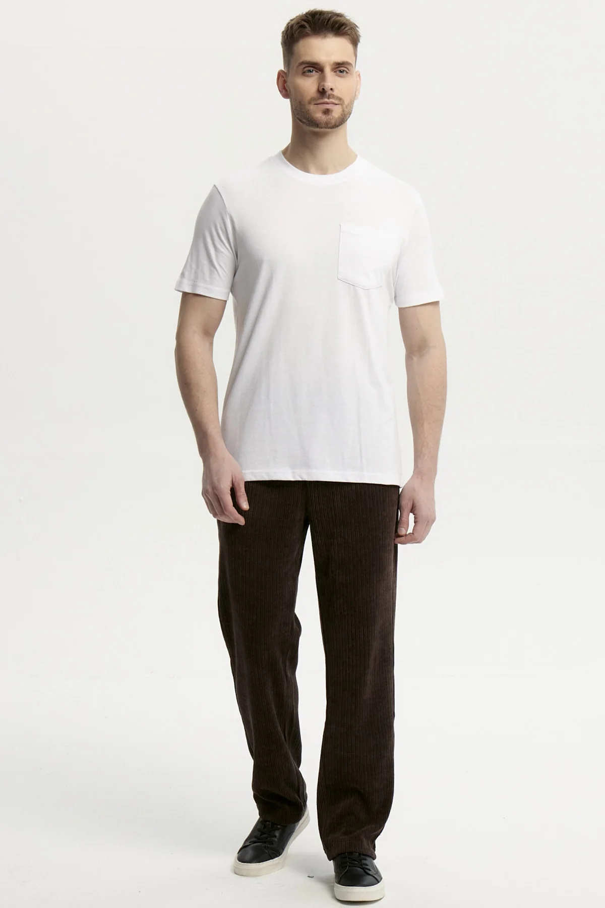 Polera Hombre Básica Con Bolsillo Blanco - Image 4