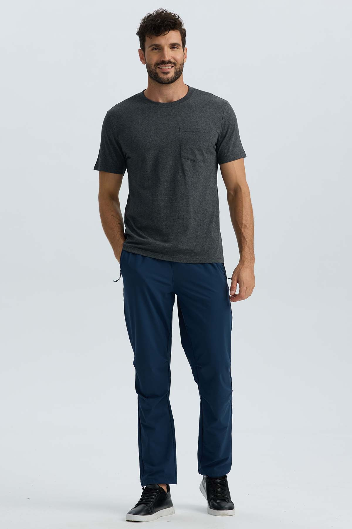 Polera Hombre Básica Con Bolsillo Gris Oscuro - Image 4