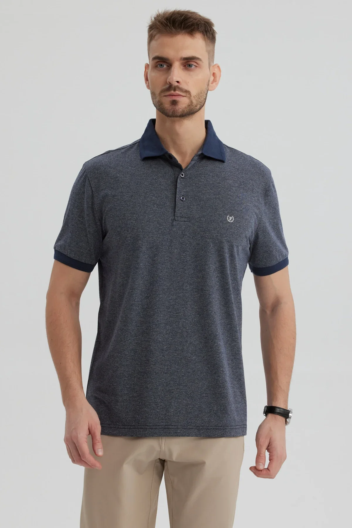 Polera Hombre Con Contraste Azul Marino