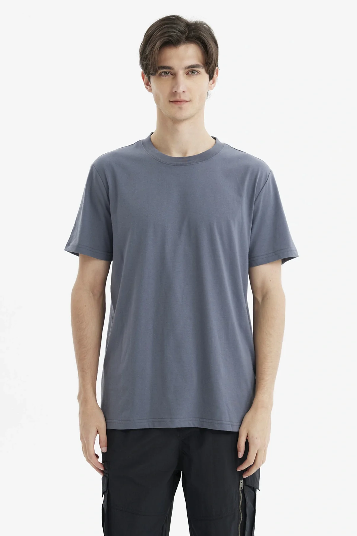 Polera Hombre Regular Fit Básica Gris Oscuro