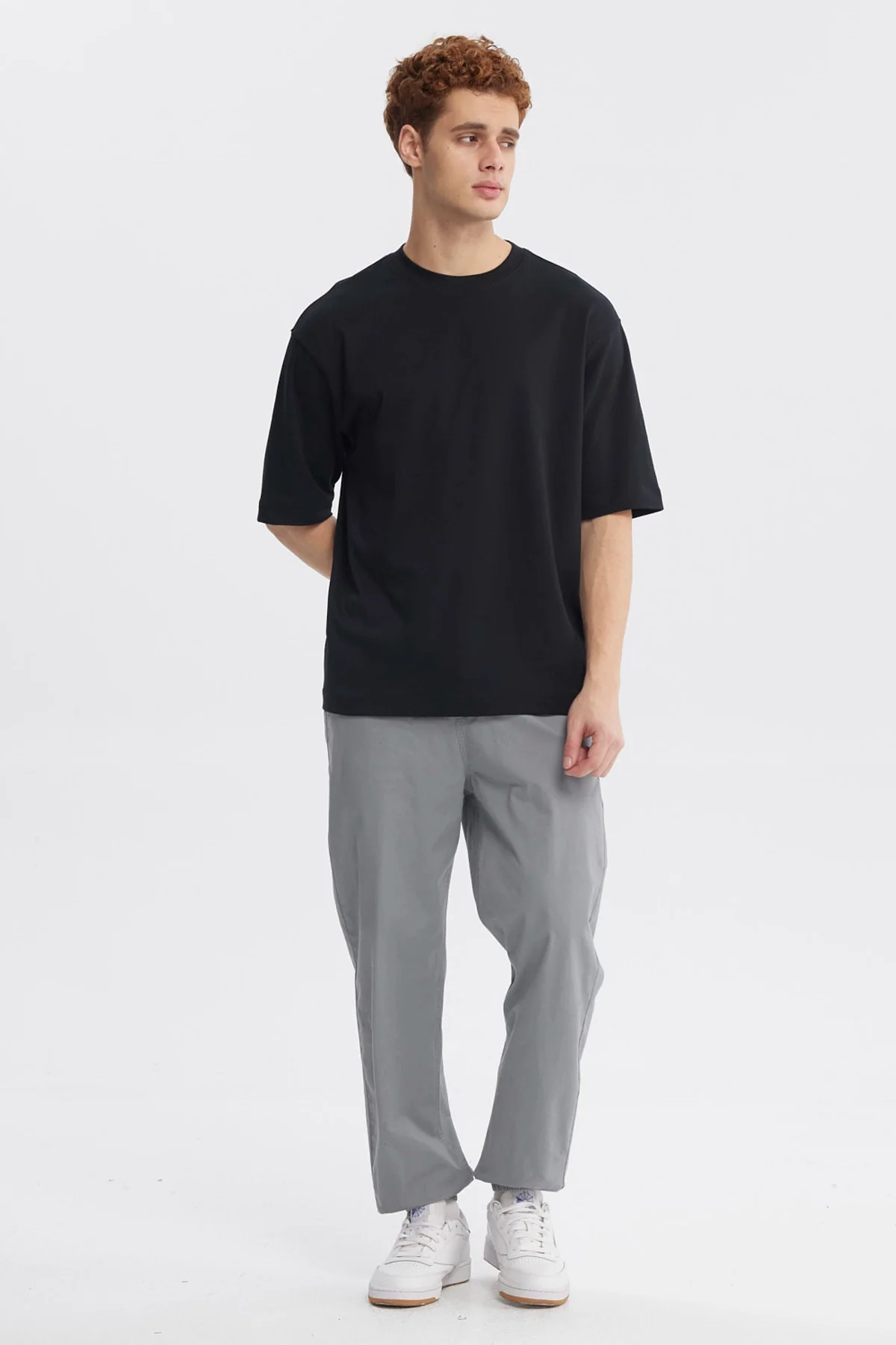 Polera Hombre Overside Fit Negro - Image 4