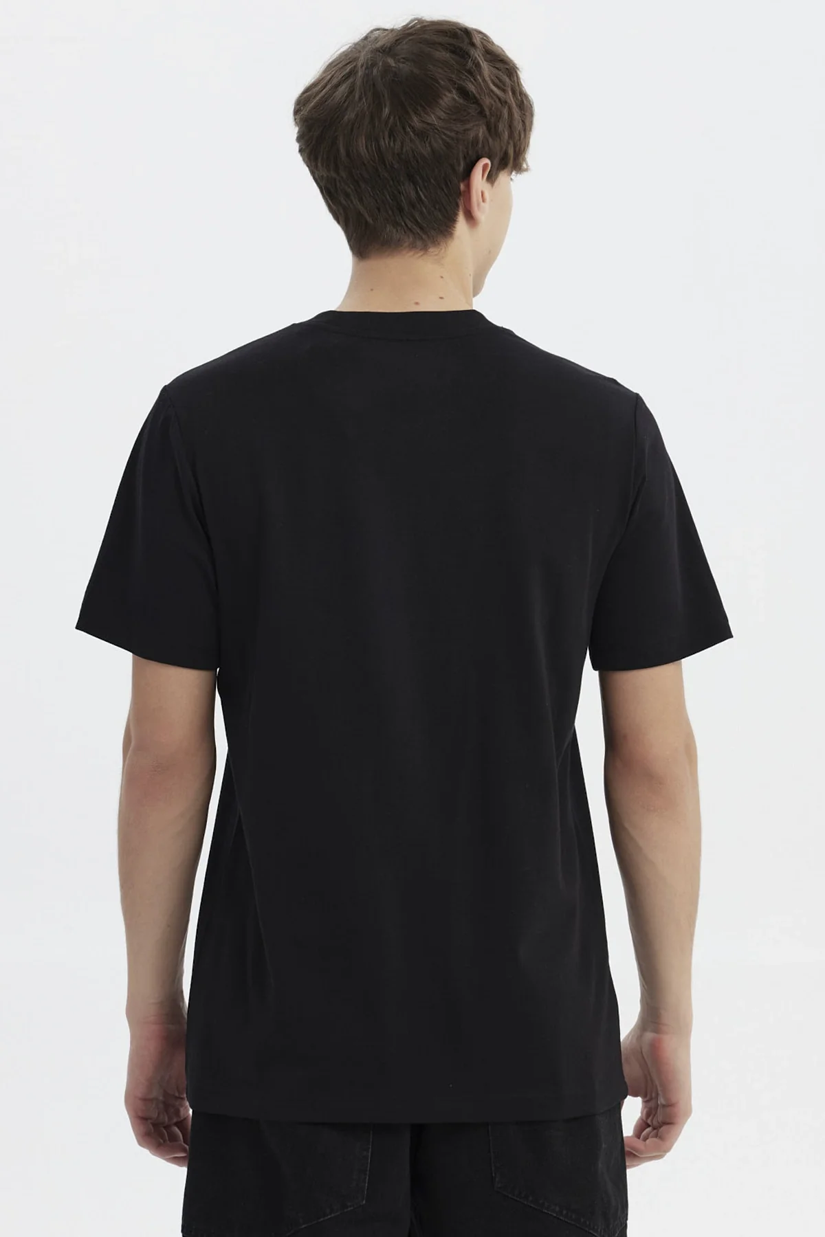 Polera Hombre Nick Clásico Negro - Image 3