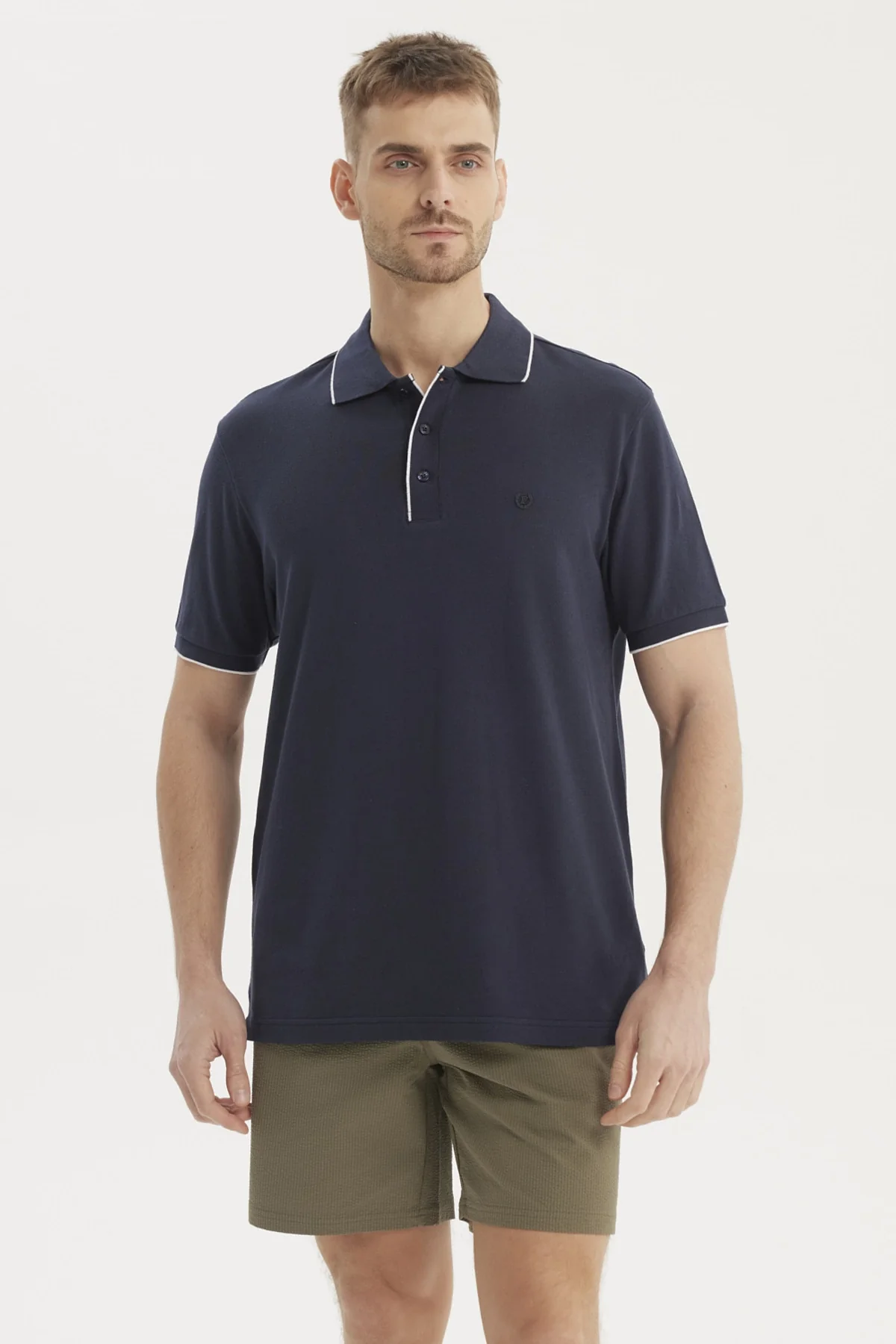 Polera Hombre Pique Detalle En Cuello Azul Marino