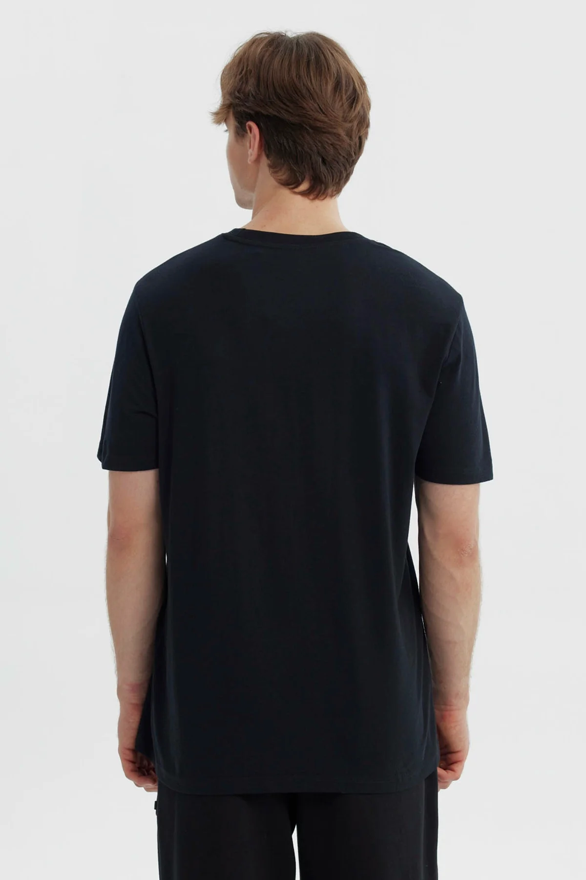 Polera Hombre Regular Negro - Image 3