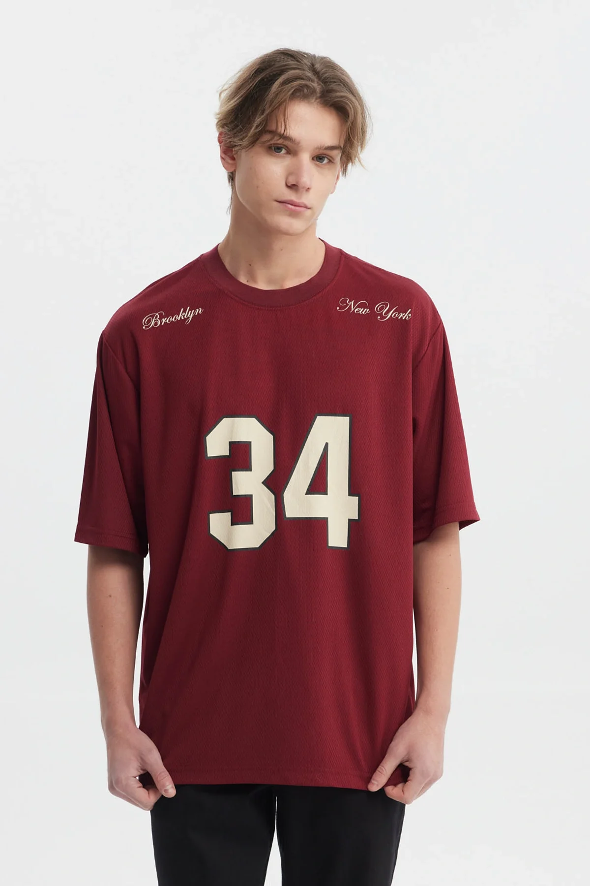 Polera Hombre Slim Cuello Redondo Burdeo