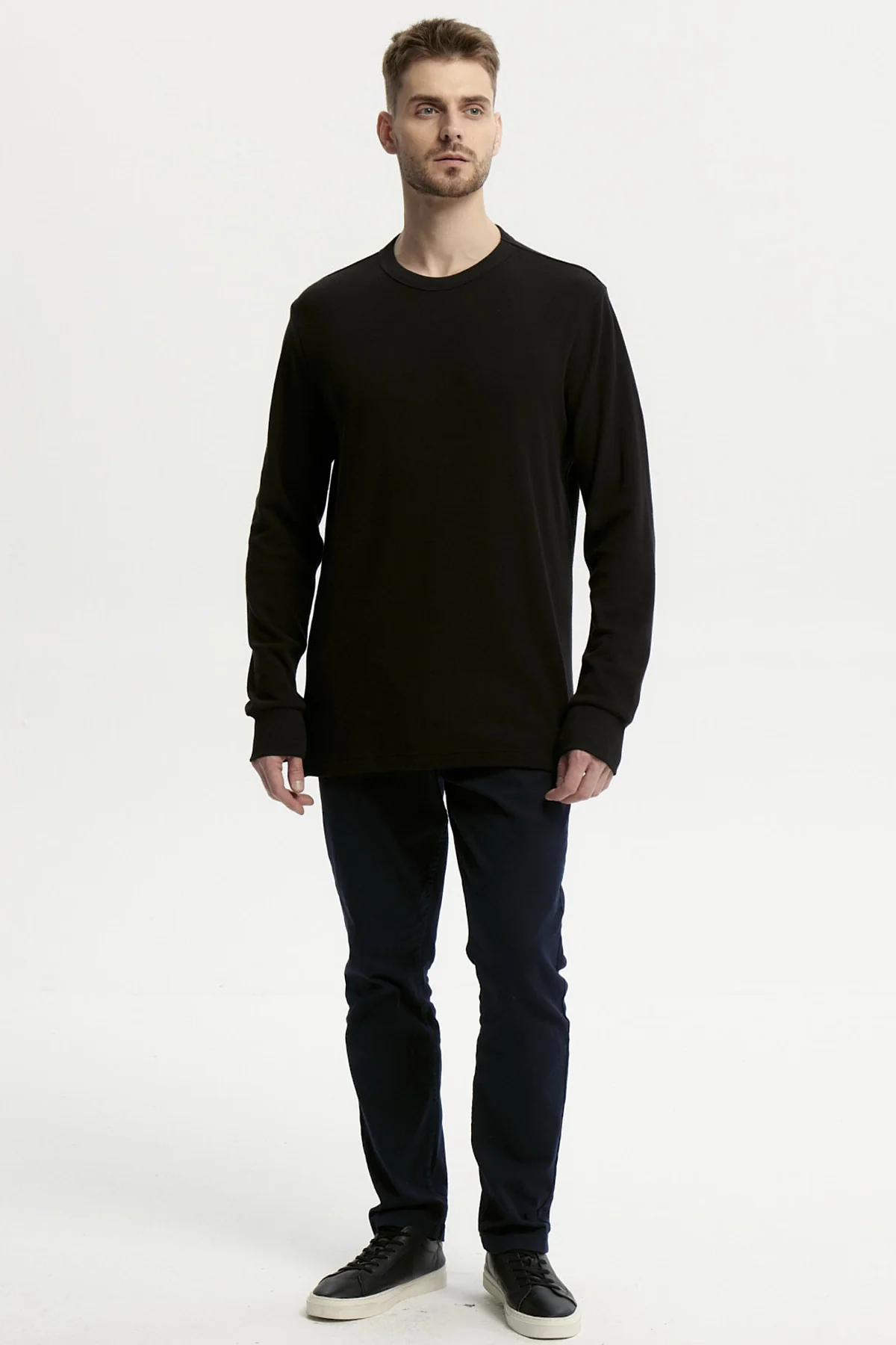 Polera Hombre Slim Negro - Image 4