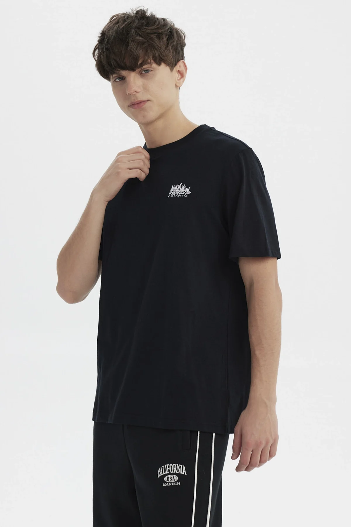 Polera Hombre Slim Negro - Image 2