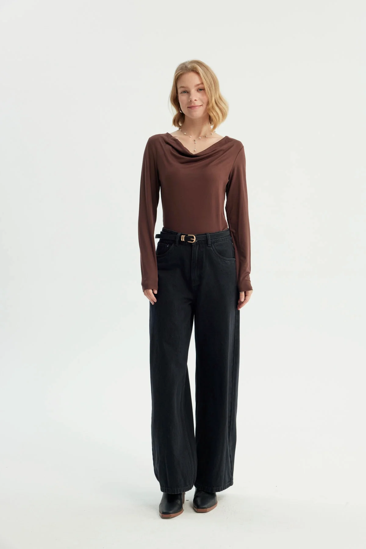 Polera Mujer Ajustada Café Oscuro - Image 4