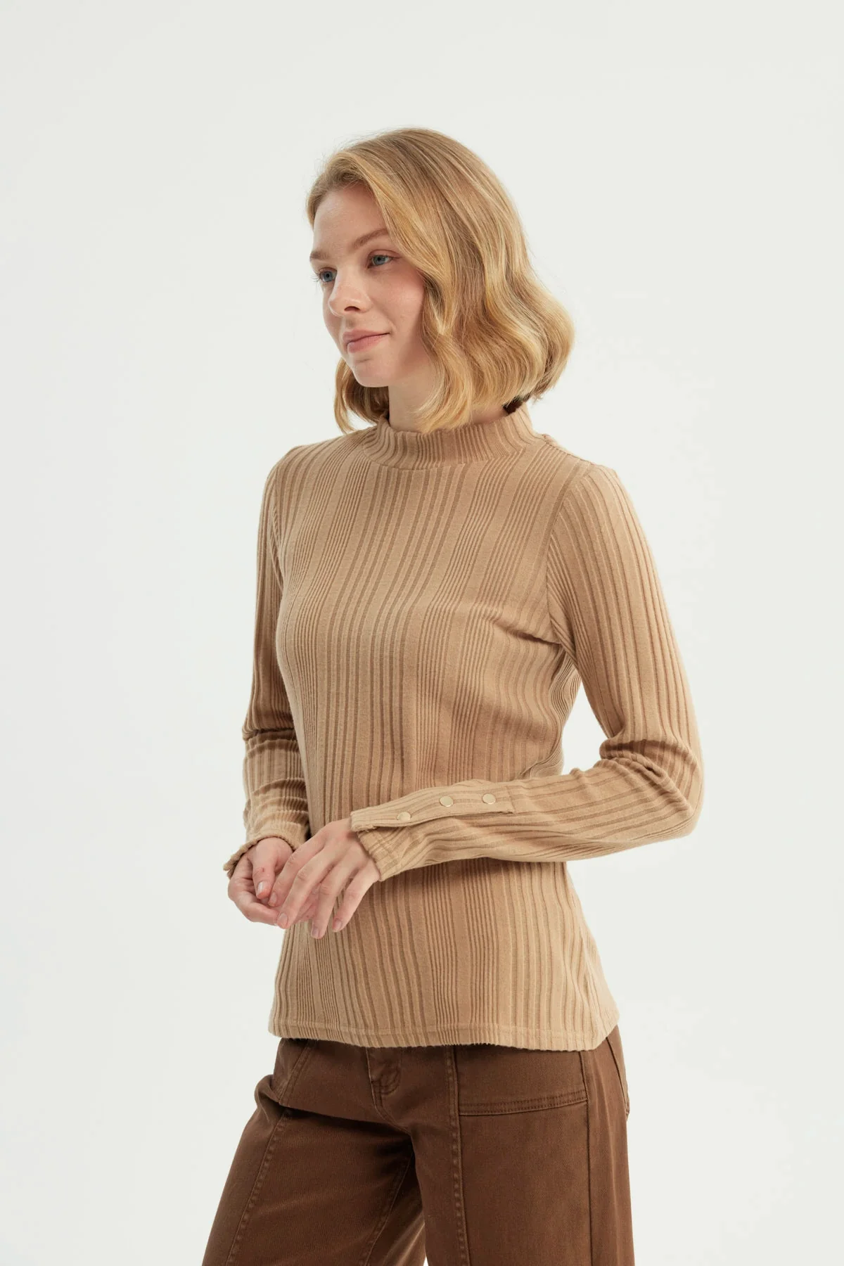 Polera Mujer Ajustado Beige - Image 2