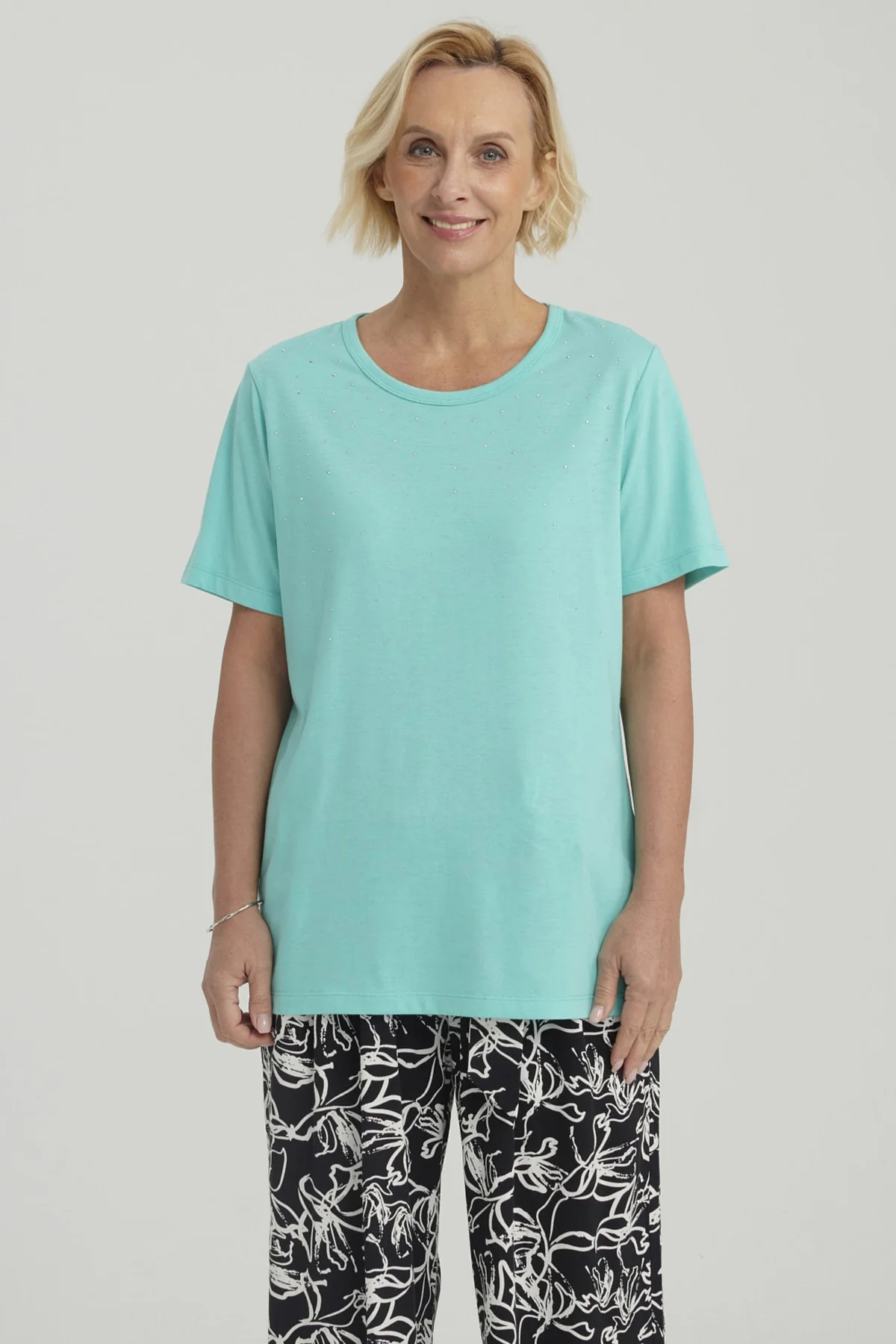 Polera Mujer Con Tachas Turquesa