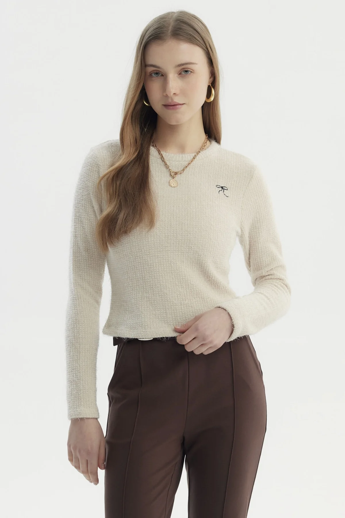 Polera Mujer Con Textura Afelpada Beige Claro