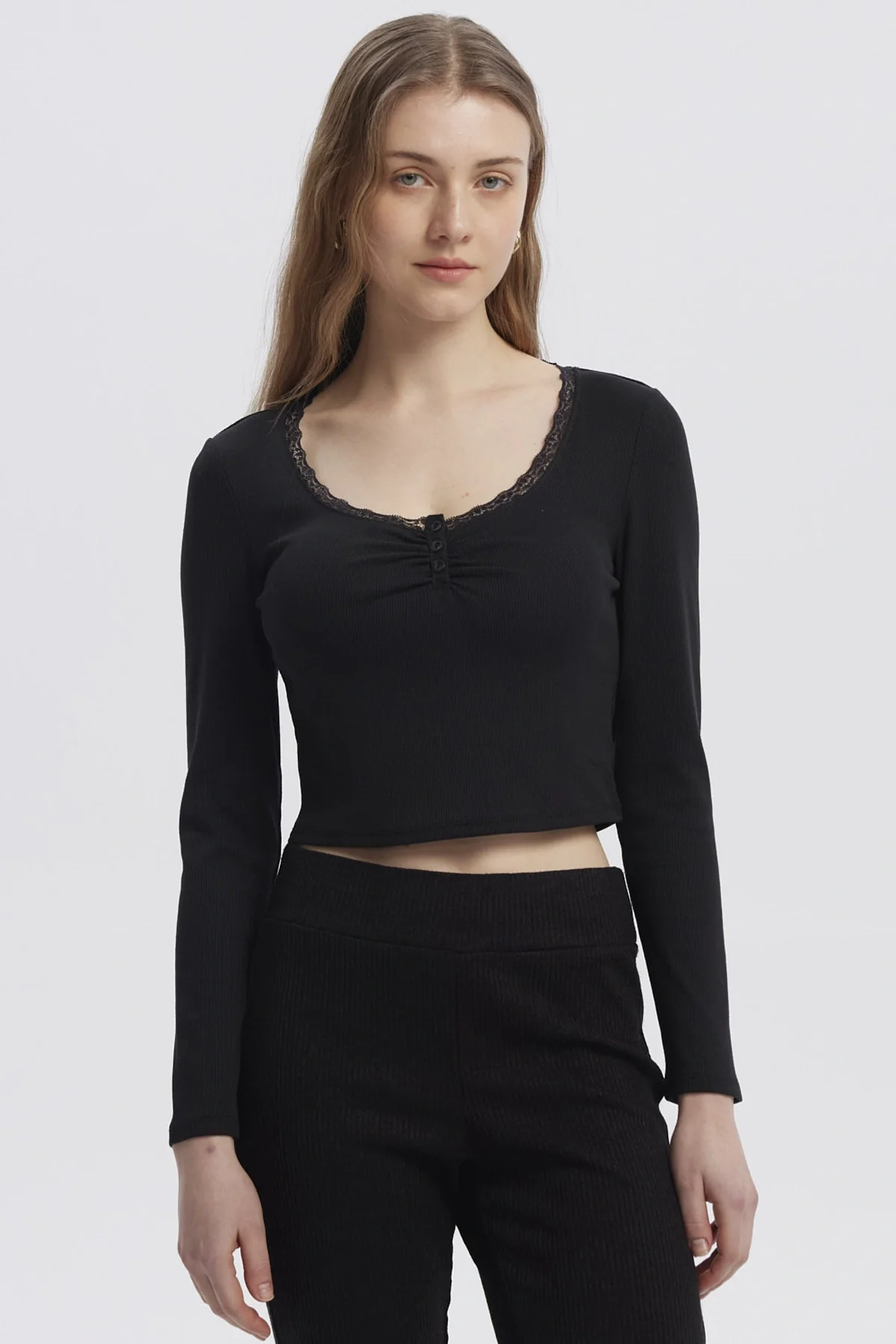 Polera Mujer Cuello V Ajustado Negro