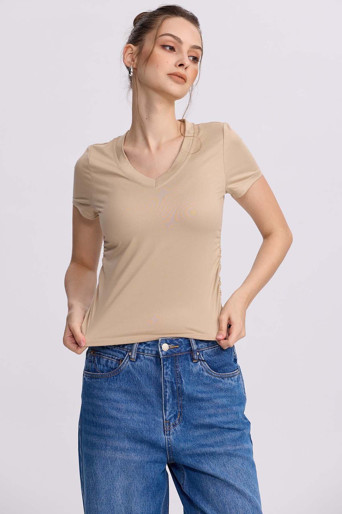Polera Mujer Deporte Beige - Image 2