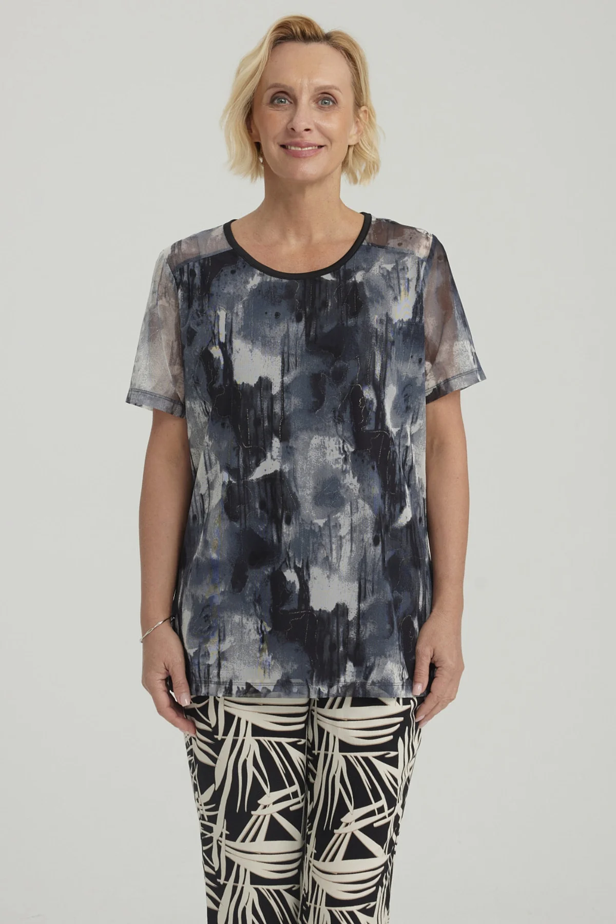 Polera Mujer Detalle Folia Negro