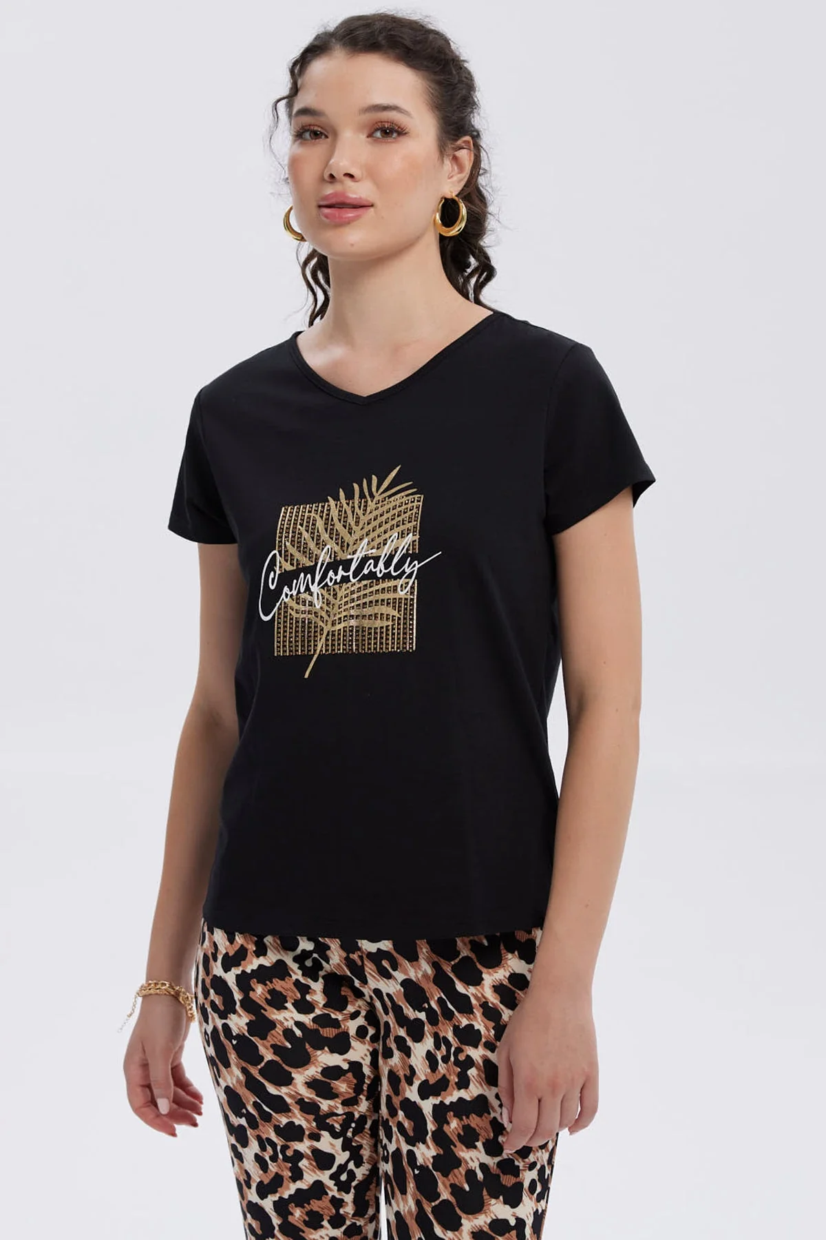 Polera Mujer Print Aplicación Folia Negro