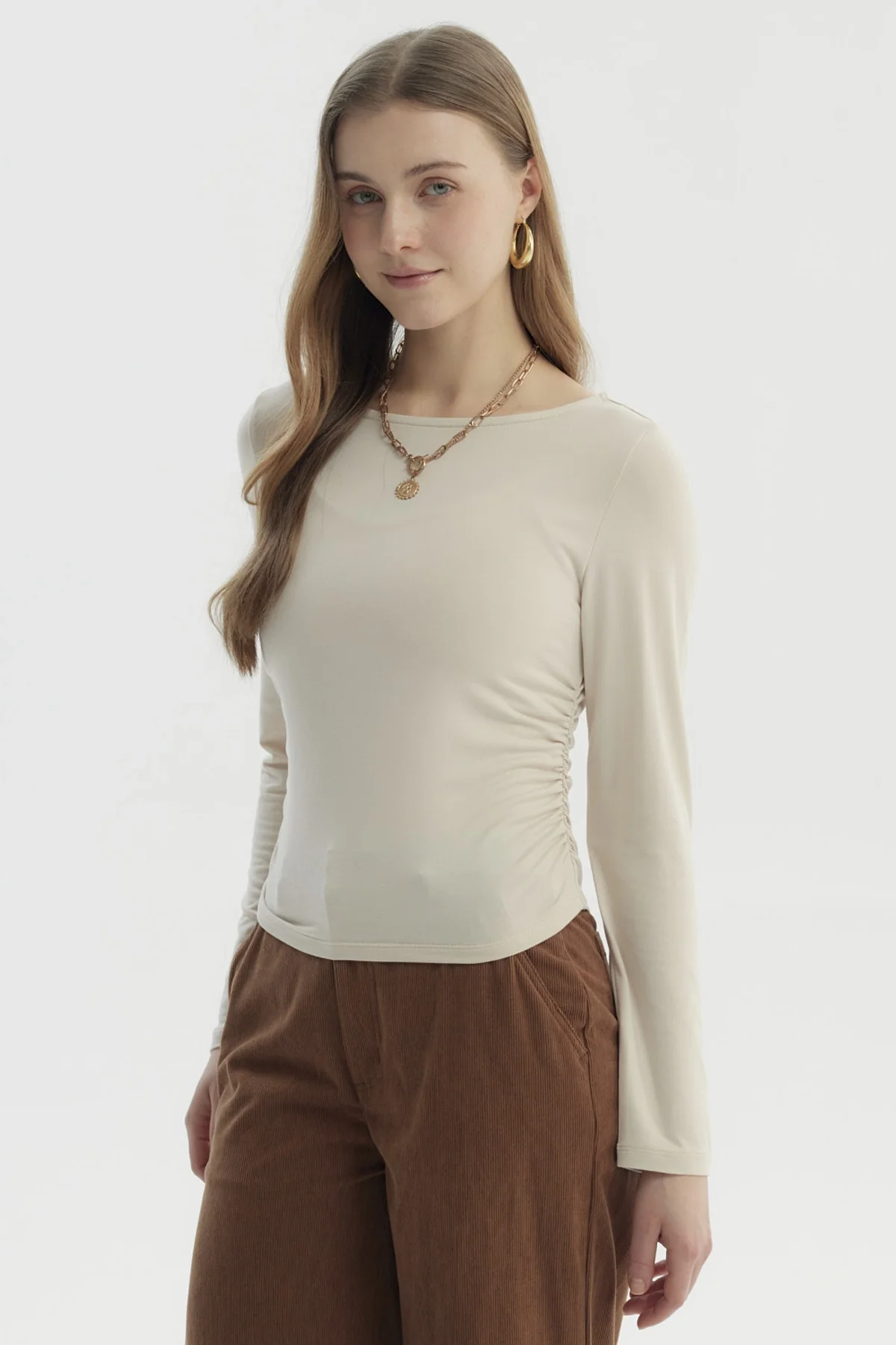 Polera Mujer Slim Beige Claro - Image 2