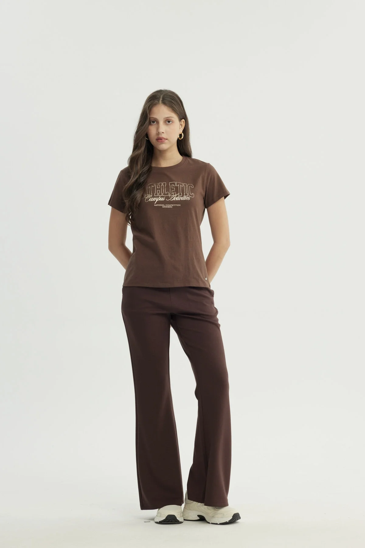 Polera Mujer Slim Café - Image 4