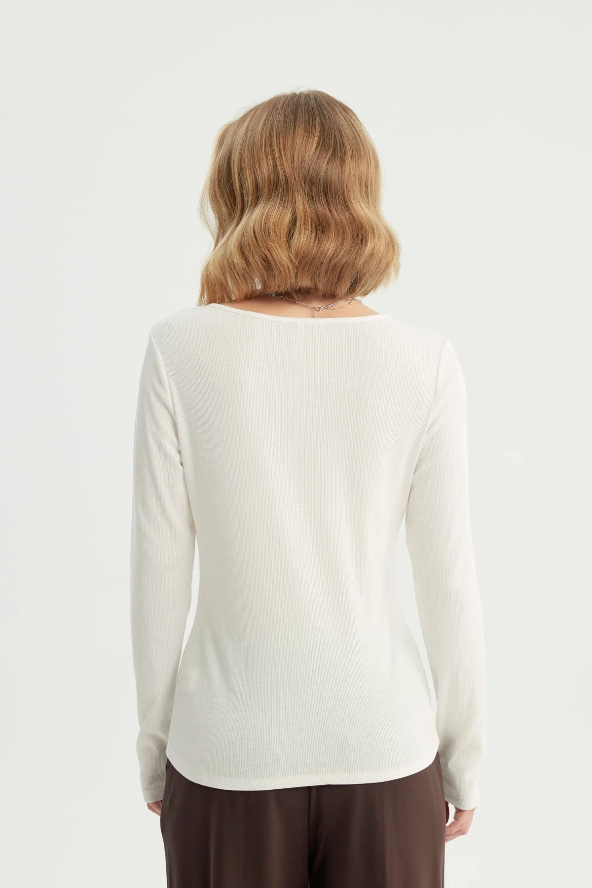 Polera Mujer Slim Crudo - Image 3