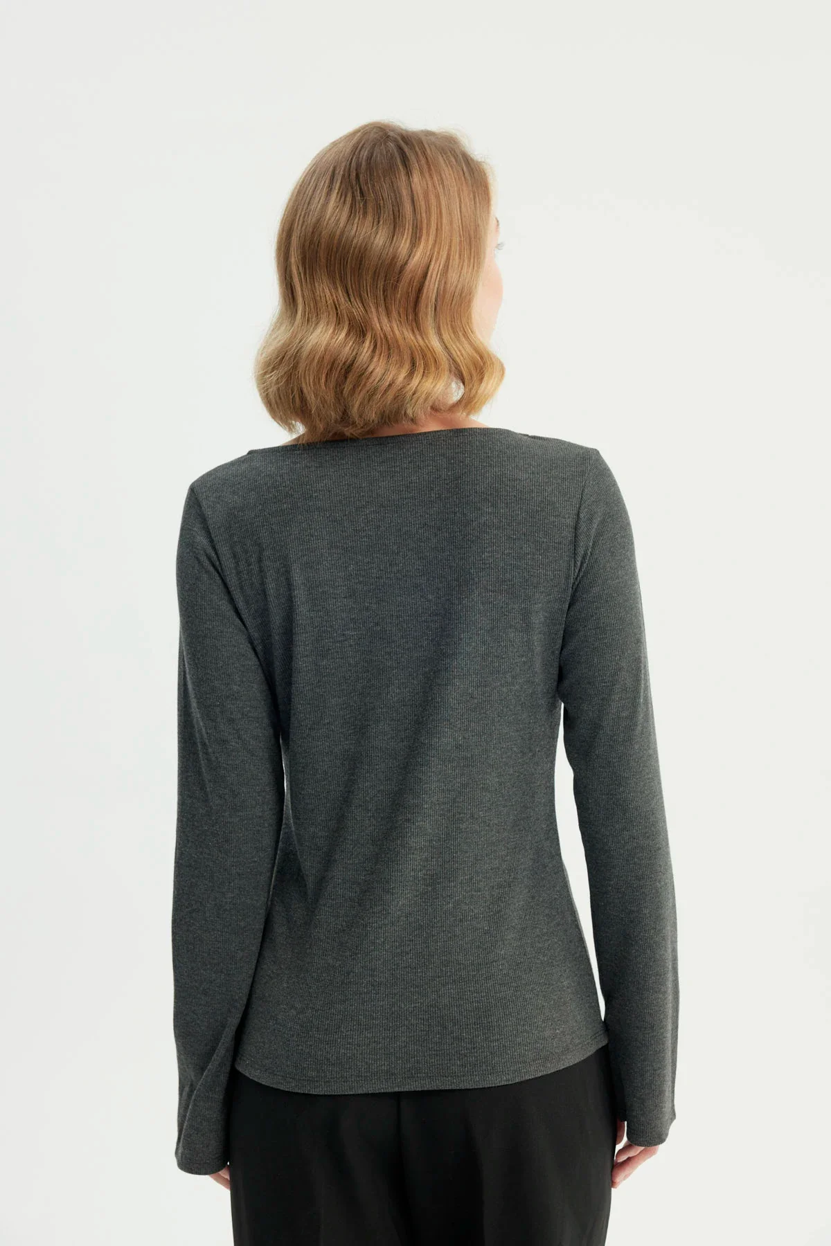 Polera Mujer Slim Gris Melange - Image 2