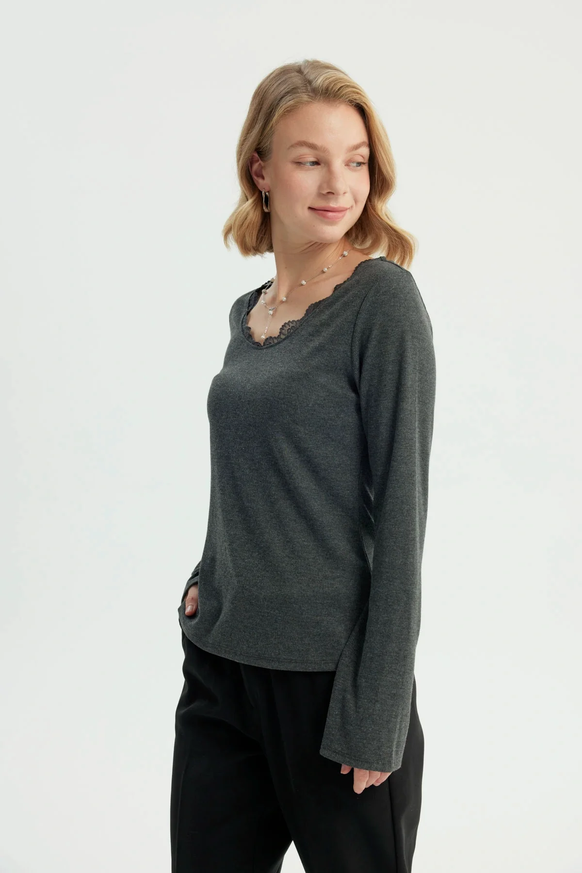 Polera Mujer Slim Gris Melange - Image 3