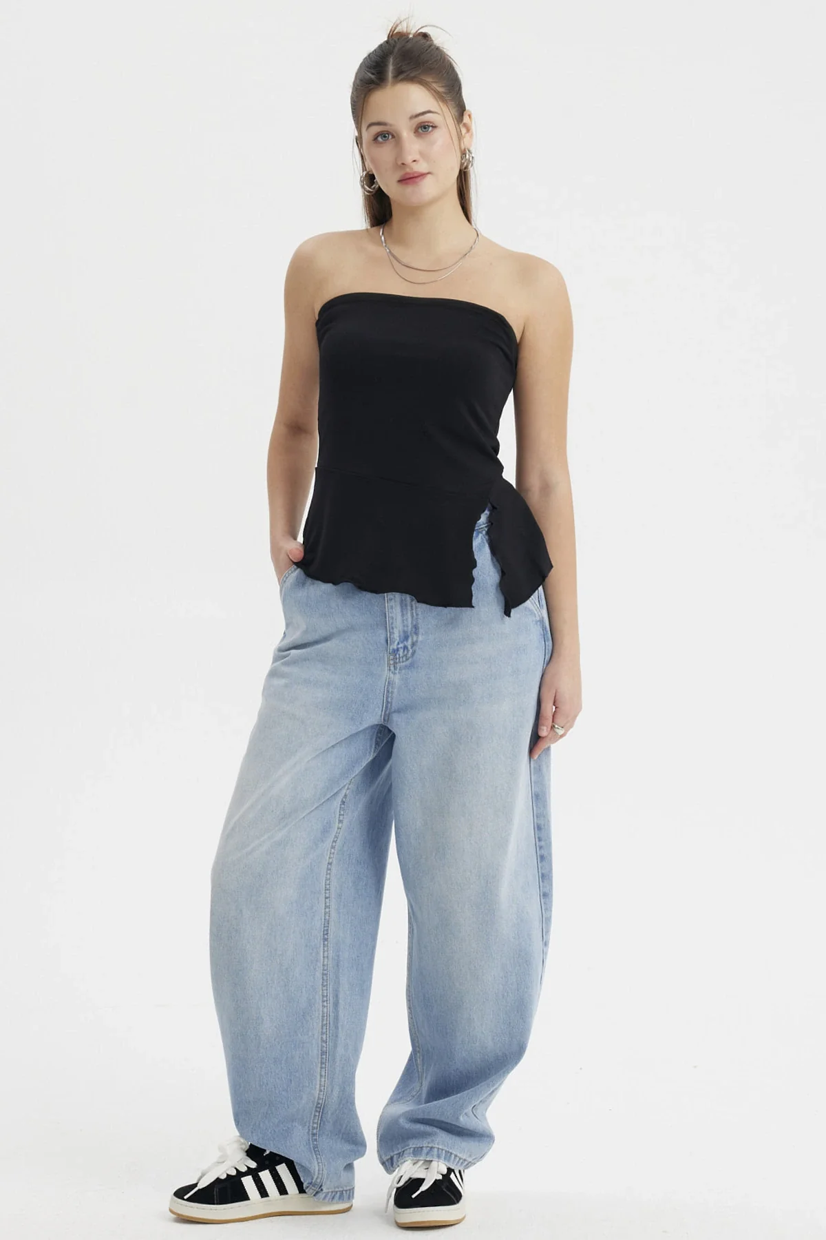 Polera Mujer Strapless Abertura Lateral Negro - Image 4