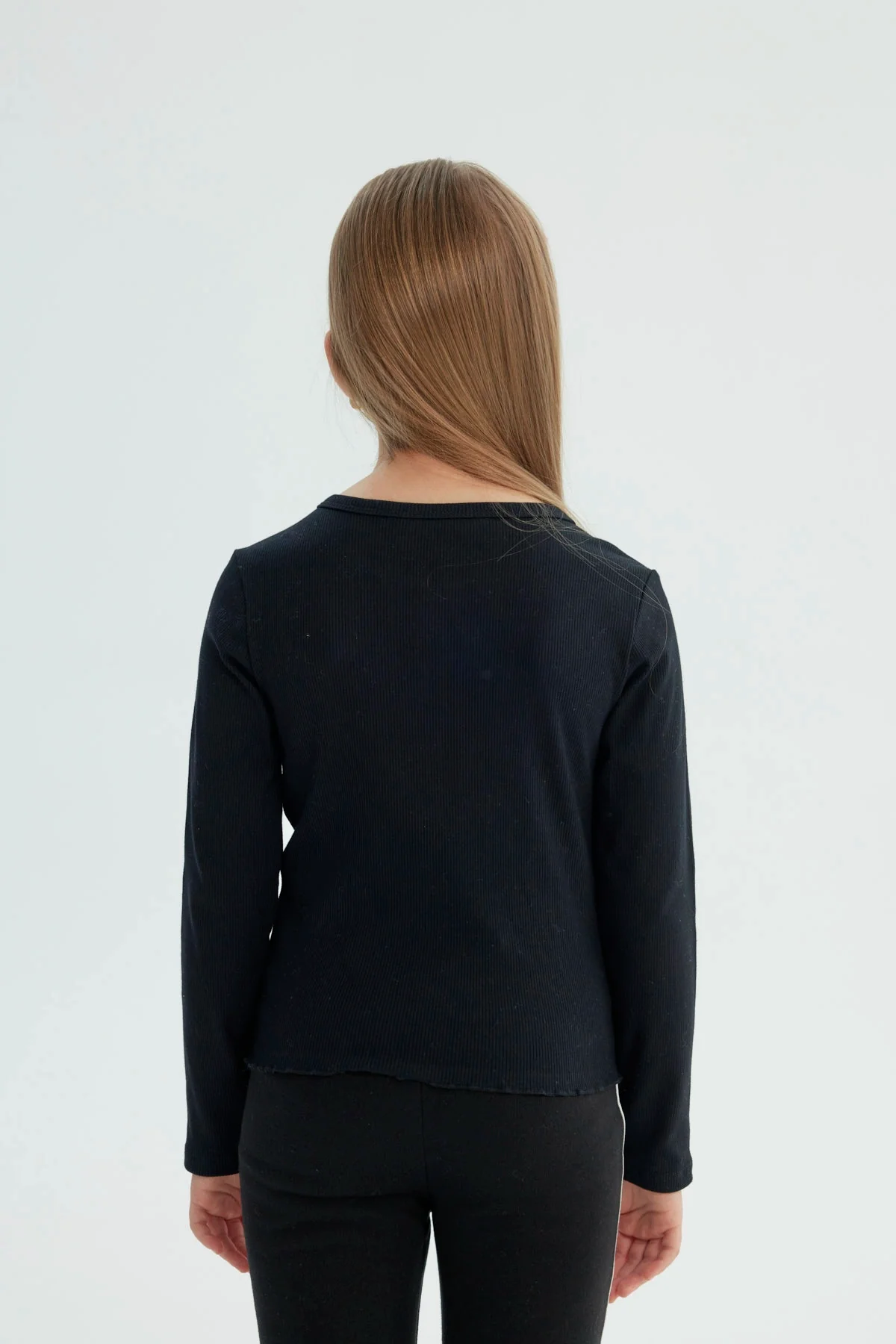 Polera Niña Regular Negro - Image 3