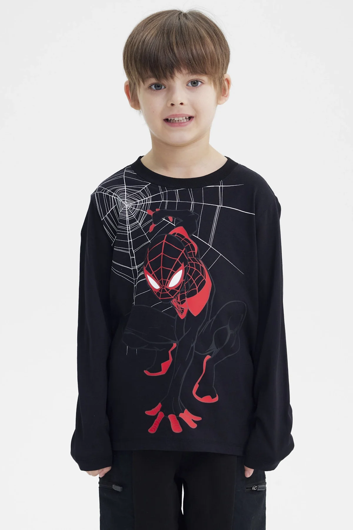 Polera Niño Spiderman Negro