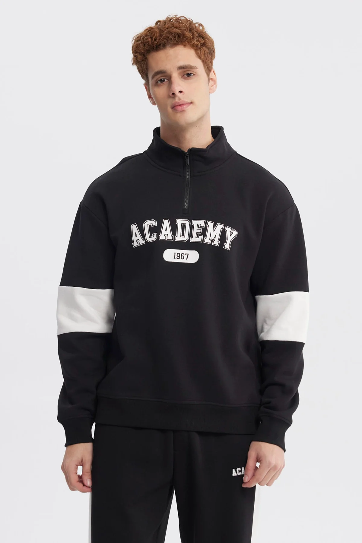 Polerón Hombre Oversize Half Zipper Negro