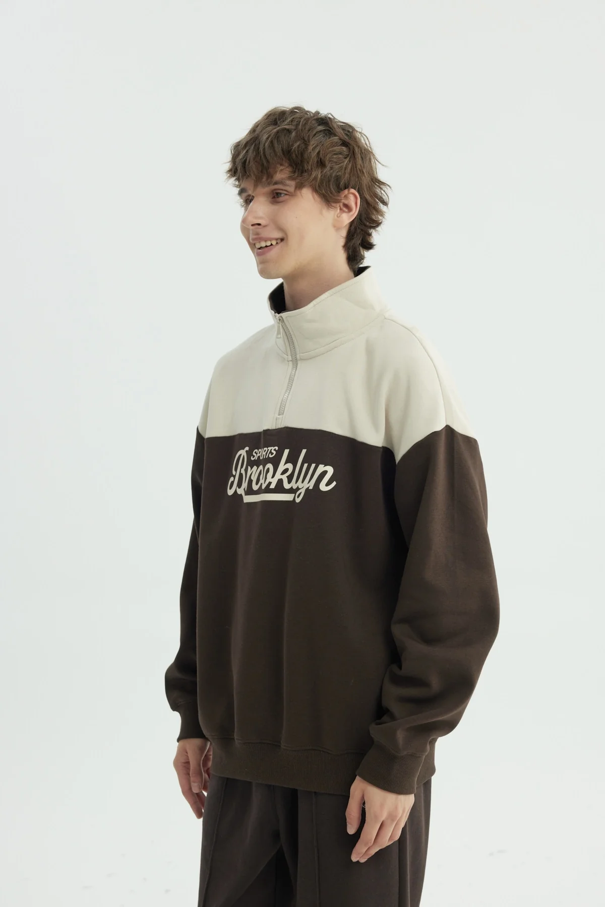 Polerón Hombre Oversize Marron - Image 2