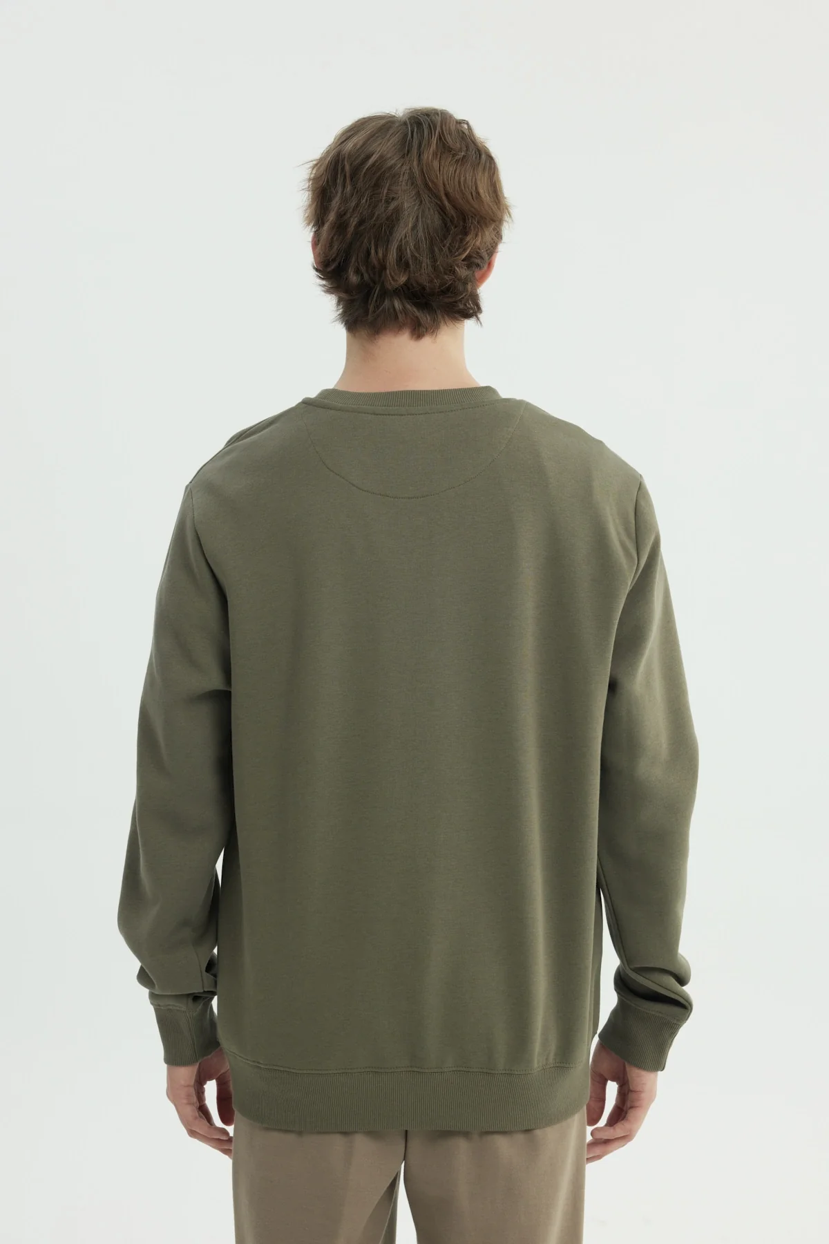 Polerón Hombre Regular Verde Militar - Image 3