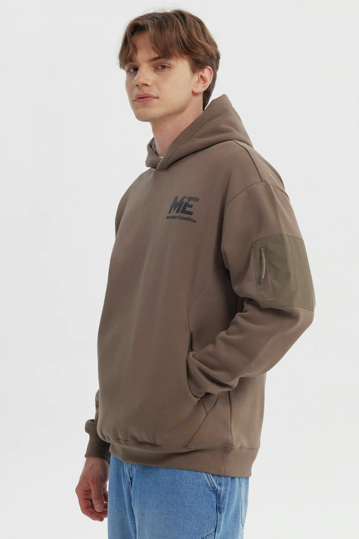 Polerón Hombre Slim Con Gorro Marron - Image 2