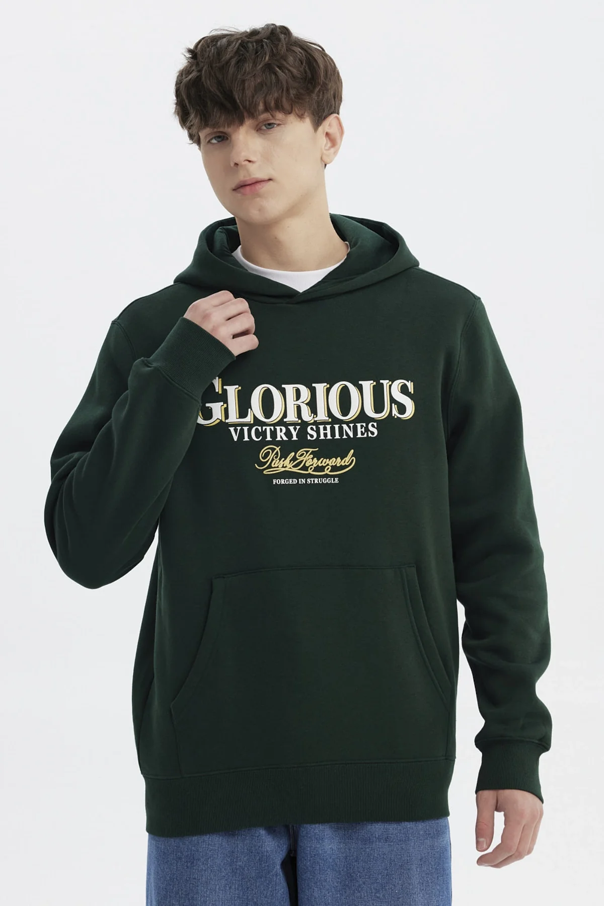 Polerón Hombre Slim Con Gorro Verde