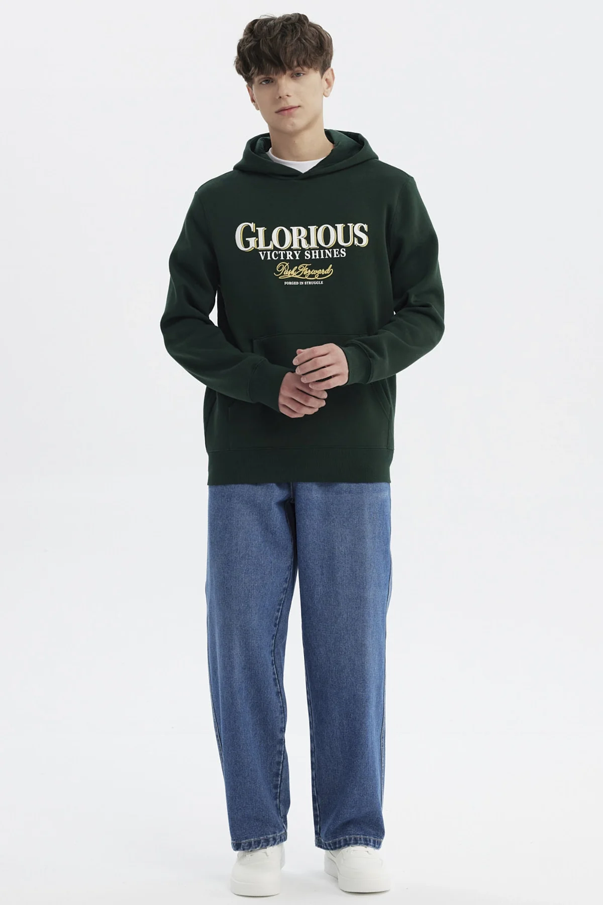 Polerón Hombre Slim Con Gorro Verde - Image 4