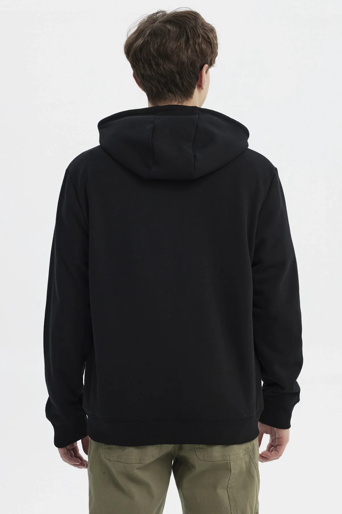 Polerón Hombre Slim Negro - Image 3