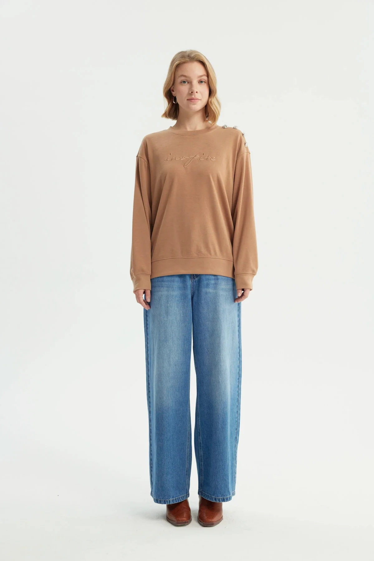 Polerón Mujer Clásico Camel - Image 4