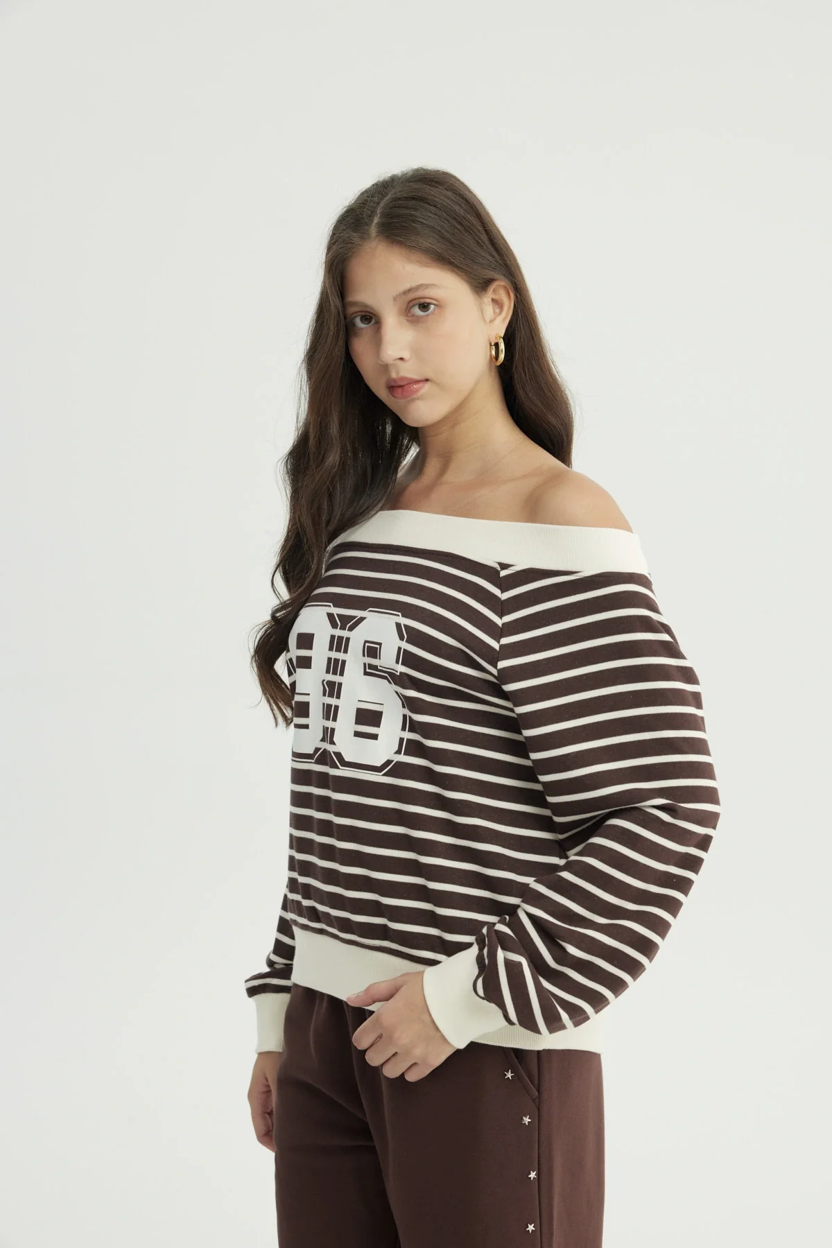 Polerón Mujer Oversize Café - Image 2