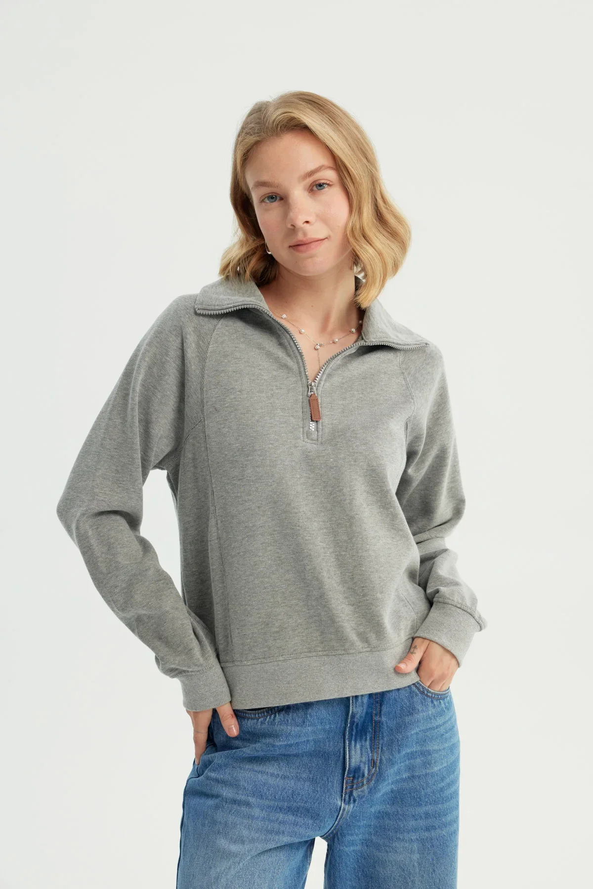 Polerón Mujer Oversize Gris Melange