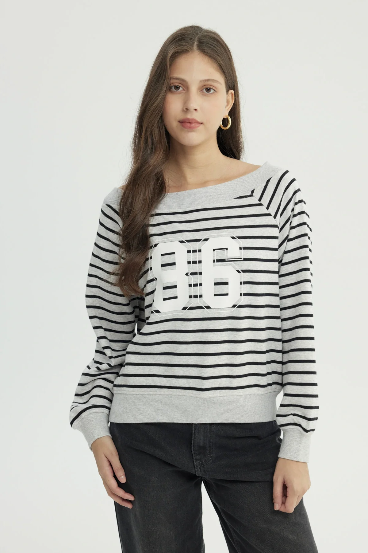 Polerón Mujer Oversize Negro